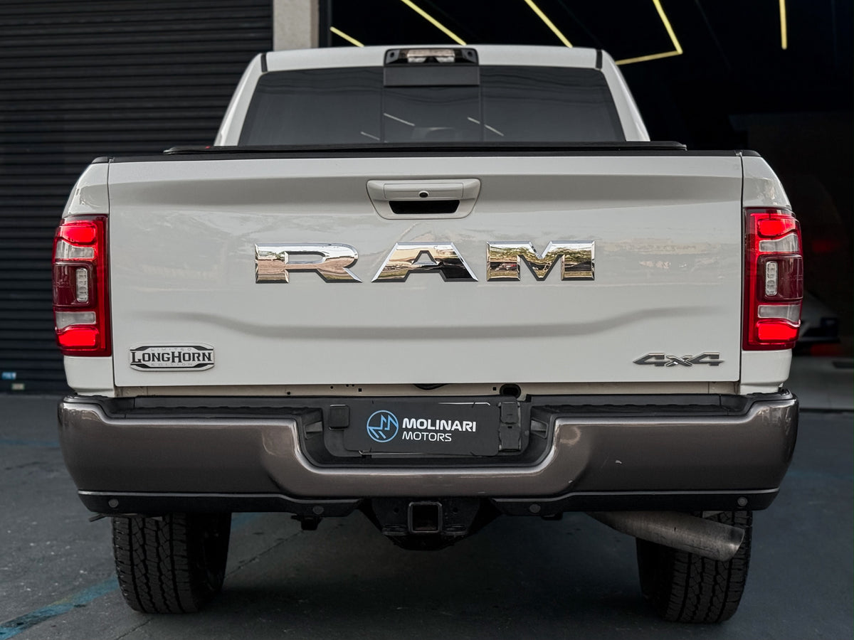 RAM 3500 Longhorn 2024 — foto 4 de 14