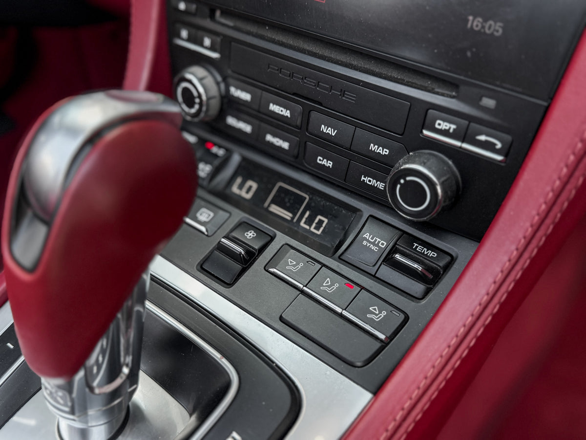 Porsche 718 Boxster 2019 — foto 11 de 16