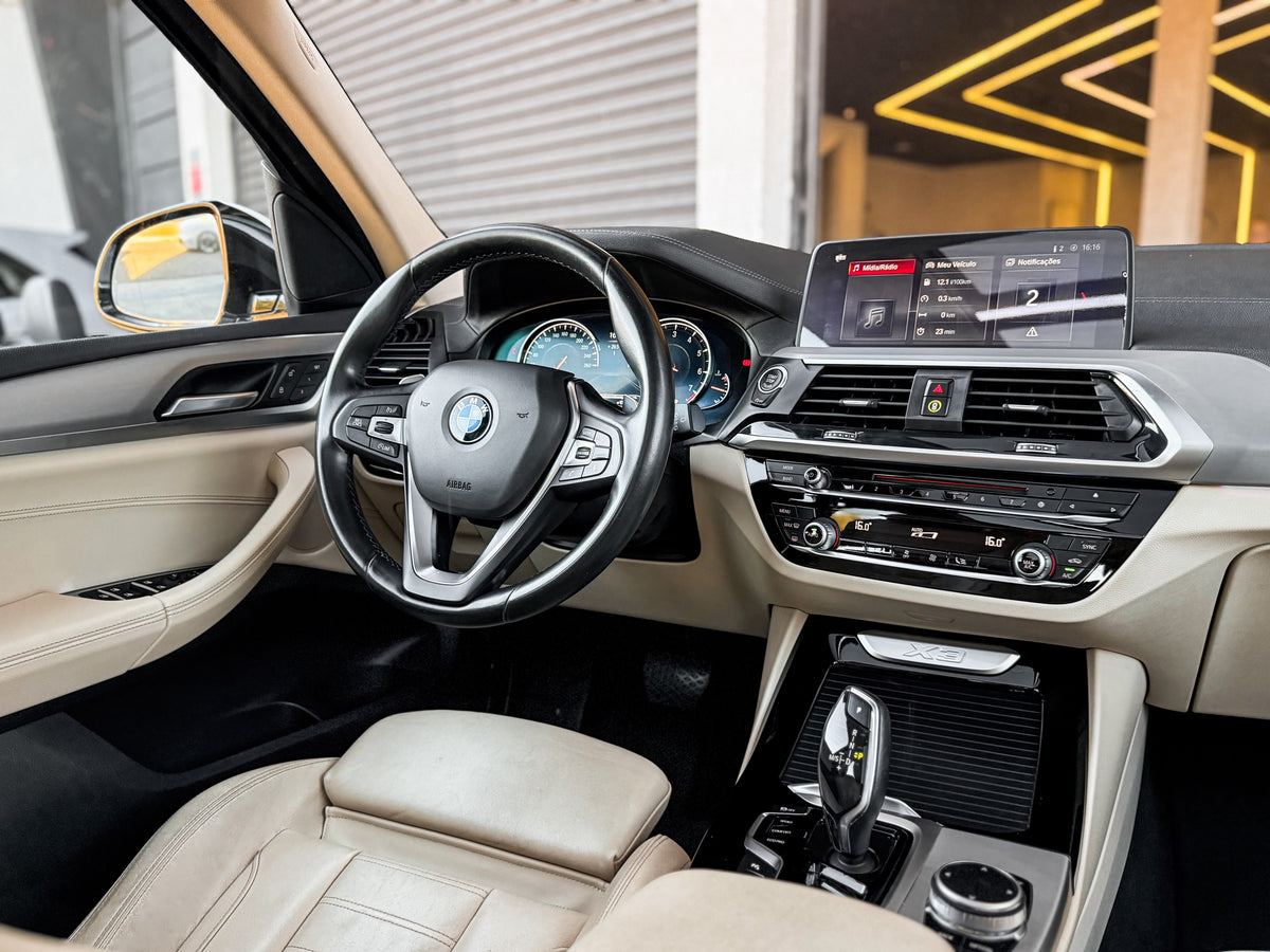 BMW X3 XDrive 30i 2018 — foto 7 de 16