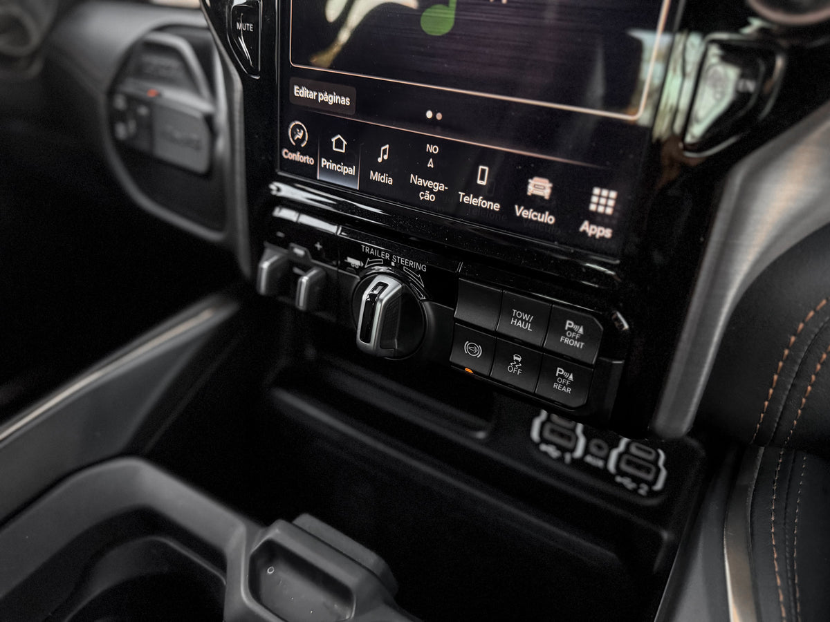 RAM 3500 Longhorn 2024 — foto 10 de 14