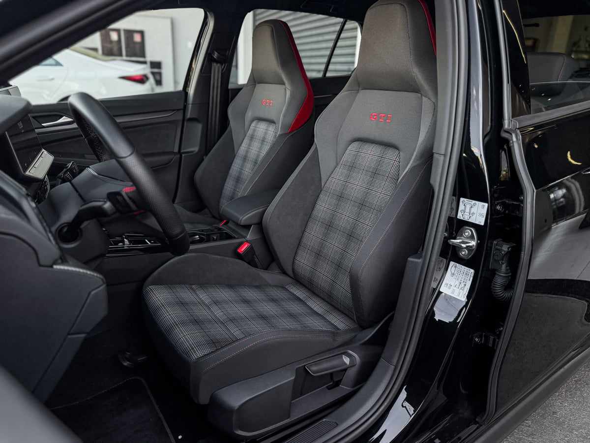 Volkswagen Golf GTI 2026 — foto 8 de 15
