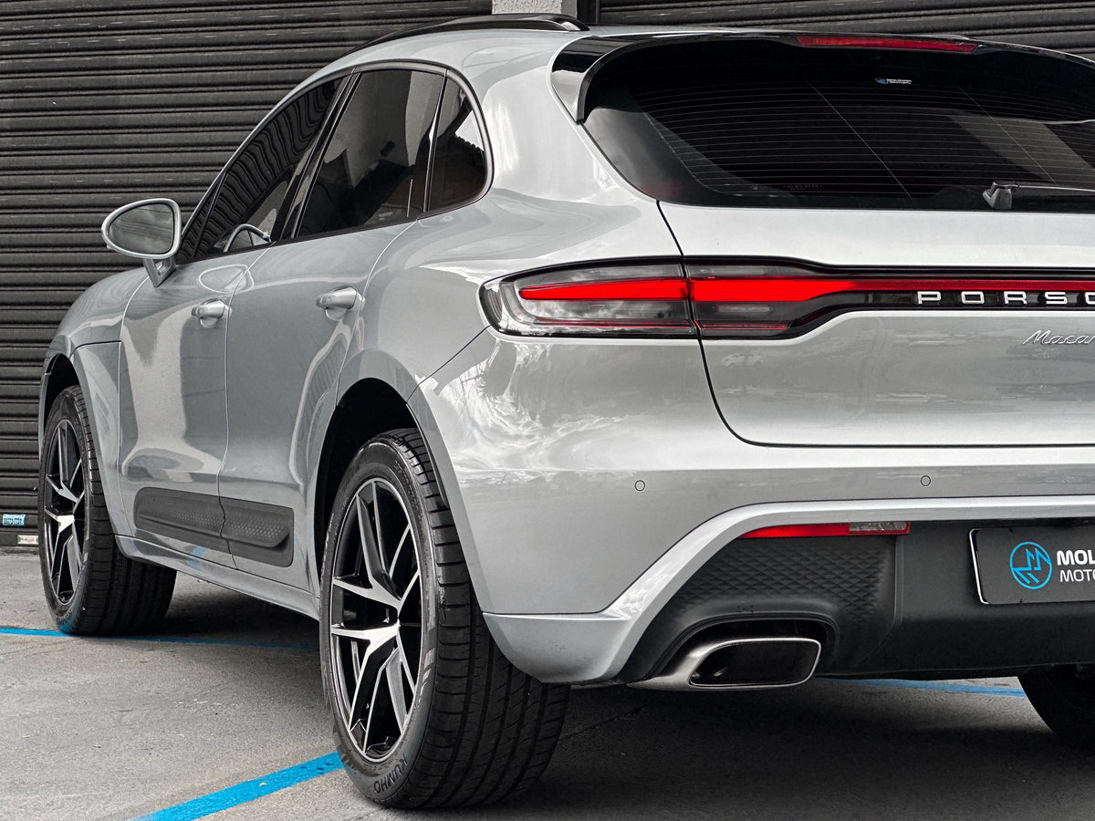 Porsche Macan 2022 — foto 15 de 16