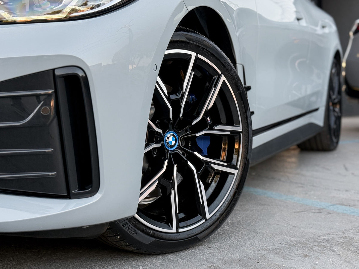 BMW i4 eDrive 35 M Sport 2024 — foto 15 de 15