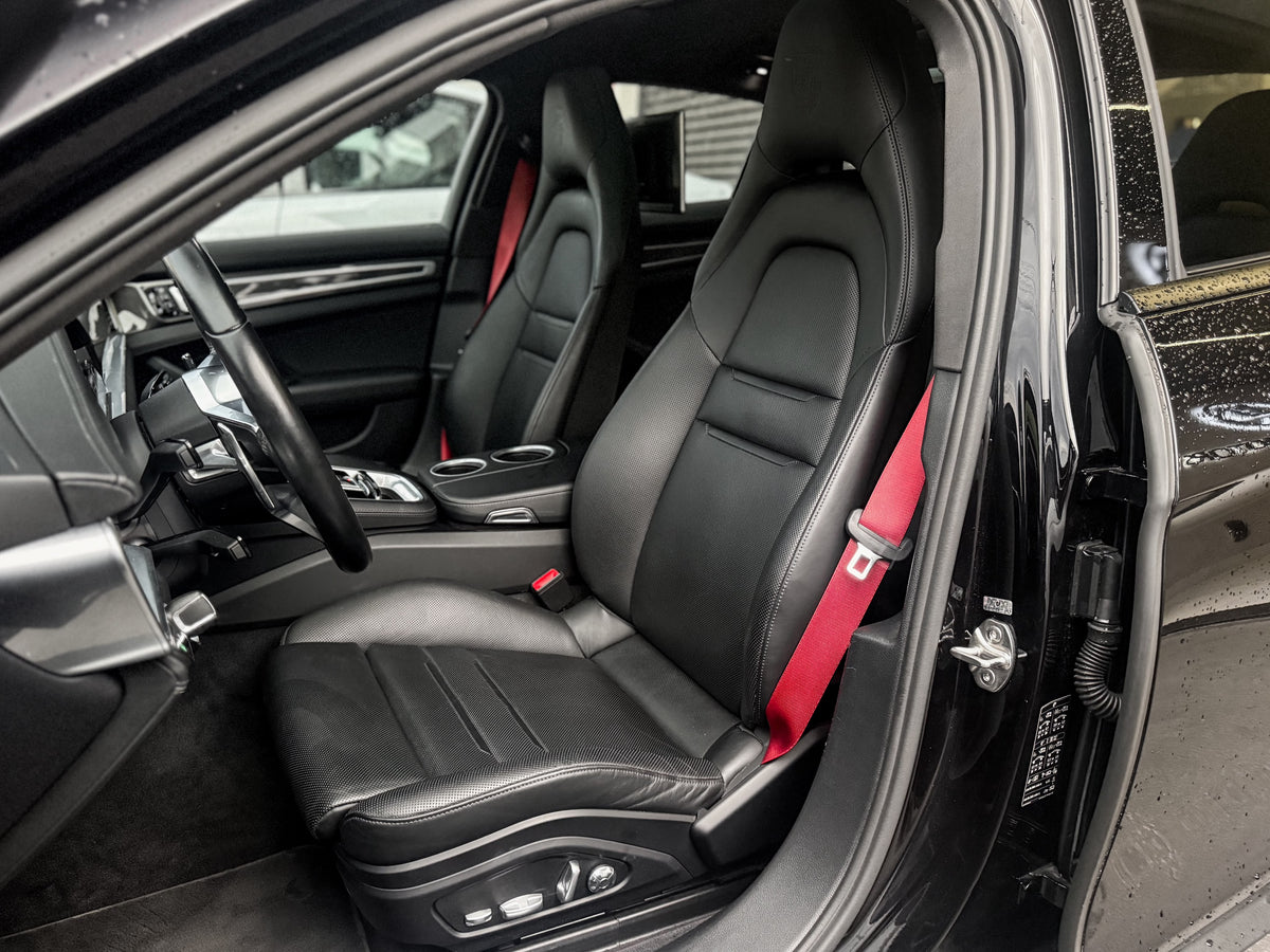 Porsche Panamera 4 E-Hybrid 2020 — foto 8 de 16