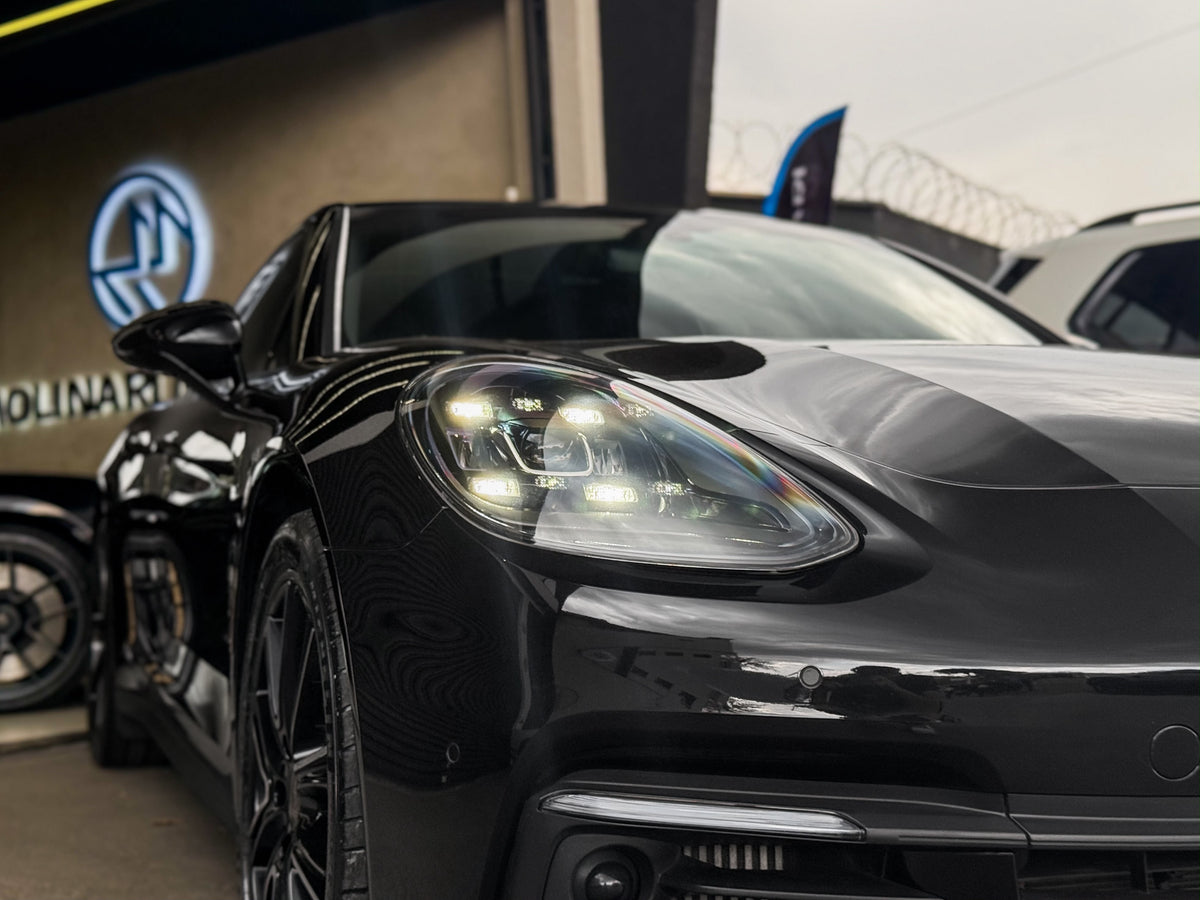 Porsche Panamera 4 E-Hybrid 2020 — foto 14 de 16