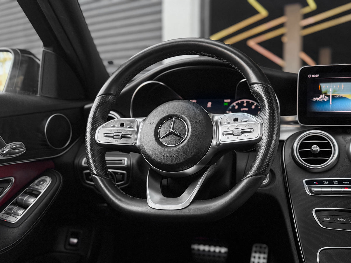 Mercedes C 300 Sport 2019 — foto 14 de 17
