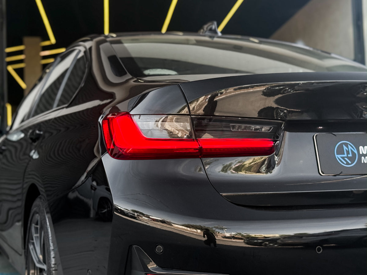 BMW 320i Sport GP 2021 — foto 14 de 16