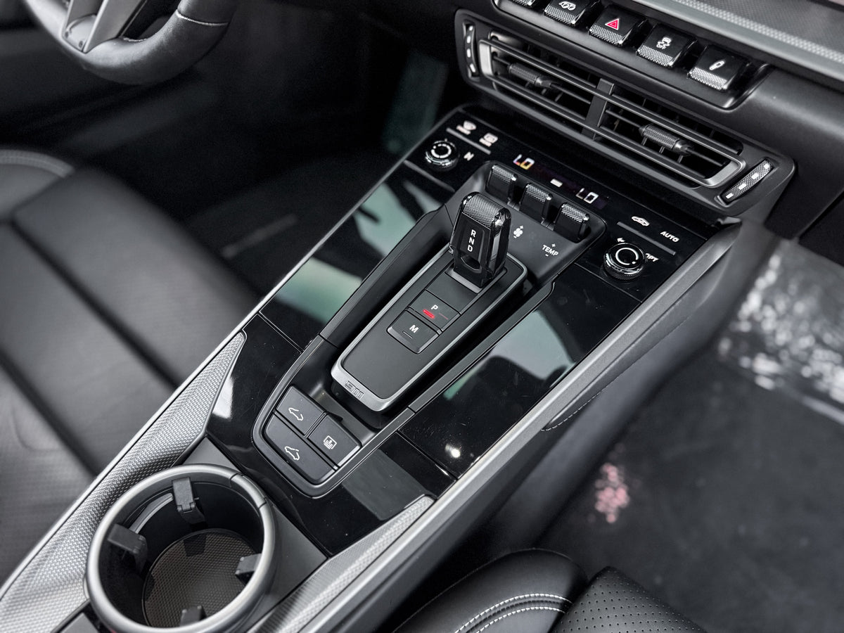 Porsche 911 Carrera 4S 2021 — foto 13 de 17